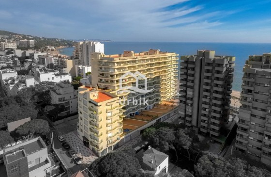 Revenda - Apartament - Platja d'Aro - Primera línea de mar