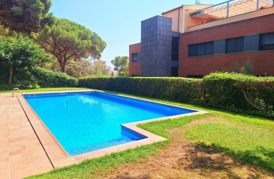 Apartament - Revenda - Sant Antoni De Calonge - Centre