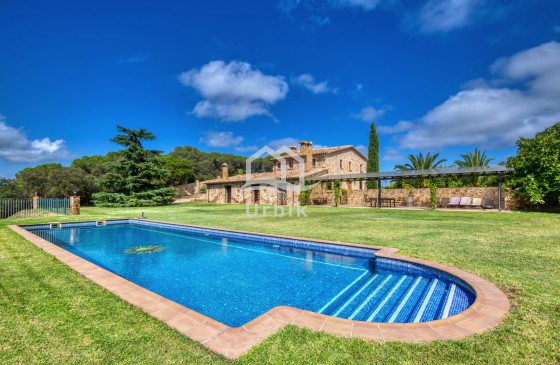 Masia  · Revenda · Platja d'Aro · Mas Nou
