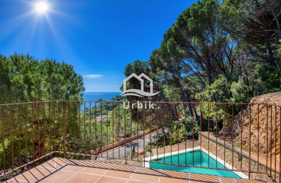 Resale - House - Sant Feliu De Guixols - Punta Brava