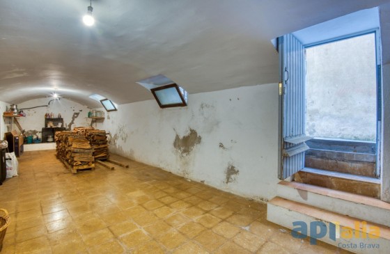 Revenda - Casa adosada - Sant Feliu De Guixols - Centre