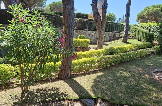Resale - Apartment - Platja d'Aro - Port d'Aro