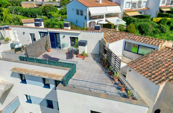 Revenda - Àtic - Sant Feliu De Guixols - Alàbriga