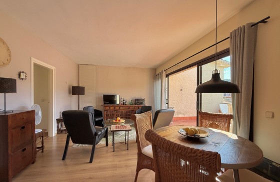 Resale - Apartment - Santa Cristina d'Aro - Golf