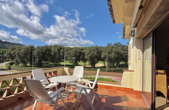 Resale - Apartment - Santa Cristina d'Aro - Golf