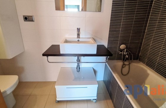 Resale - Apartment - Palamos - Center
