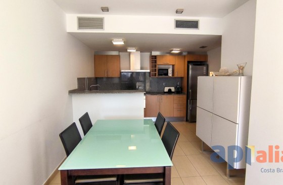 Resale - Apartment - Palamos - Center