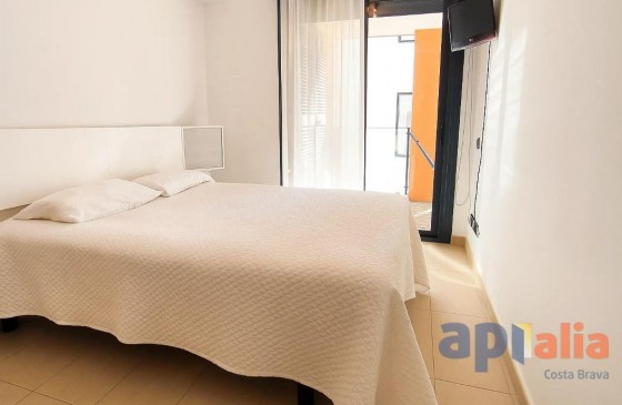 Resale - Apartment - Palamos - Center