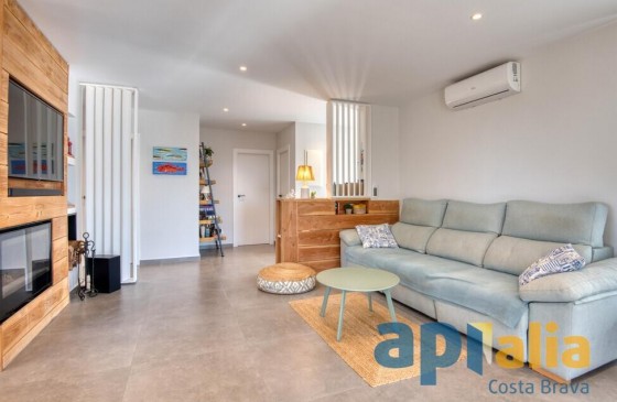 Resale - House - Santa Cristina d'Aro - Urb. Bell-lloc