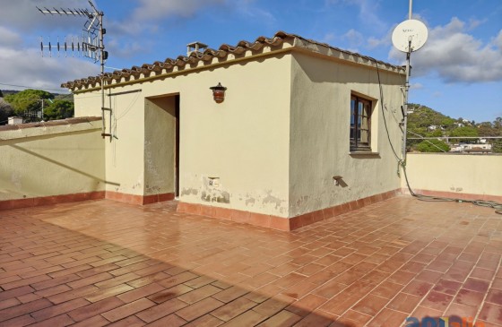 Revenda - Casa - Calonge