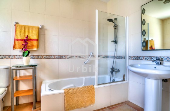 Revenda - Casa - Santa Cristina d'Aro - URB LES TEULES