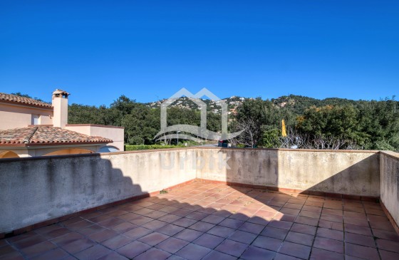 Revenda - Casa - Santa Cristina d'Aro - URB LES TEULES