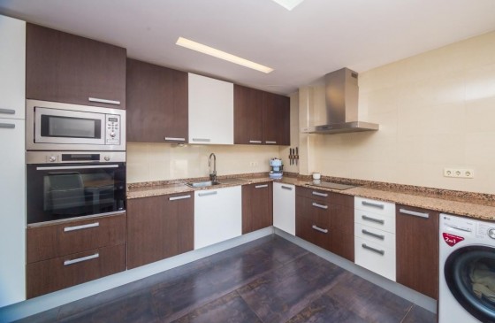 Resale - Apartment - Santa Cristina d'Aro - Santa Cristina D'aro