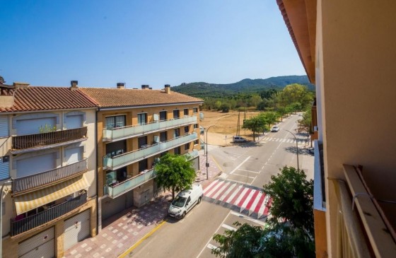 Resale - Apartment - Santa Cristina d'Aro - Santa Cristina D'aro