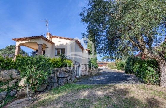 Revenda - Casa - Santa Cristina d'Aro - Urb. Bell-lloc