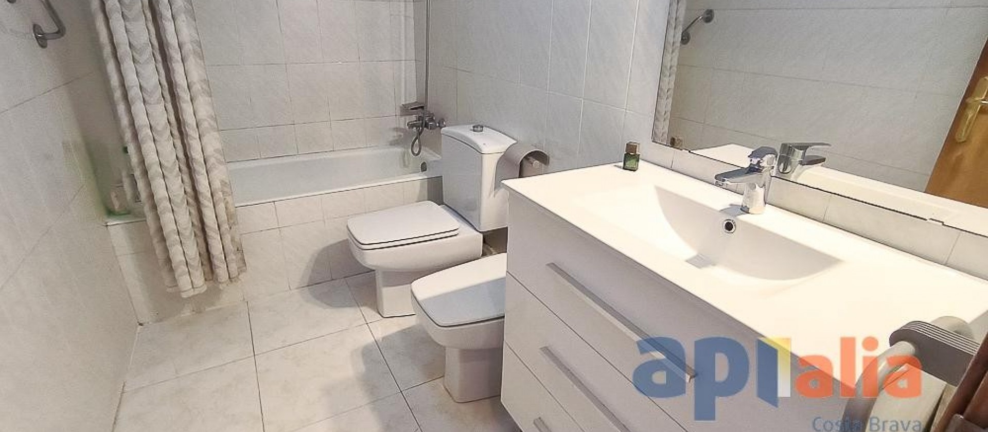 Resale - Apartment - S'Agaro - Residencia Sant Pol
