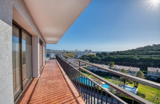 Resale - Apartment - Platja d'Aro - Port d'Aro