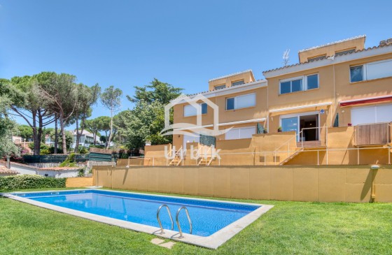 Resale - Semi-detached - Platja d'Aro - La Pineda