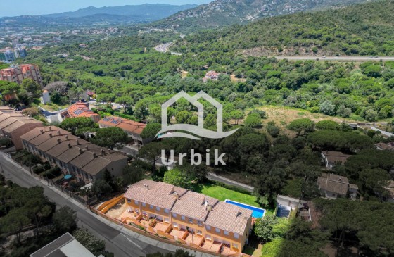 Resale - Semi-detached - Platja d'Aro - La Pineda