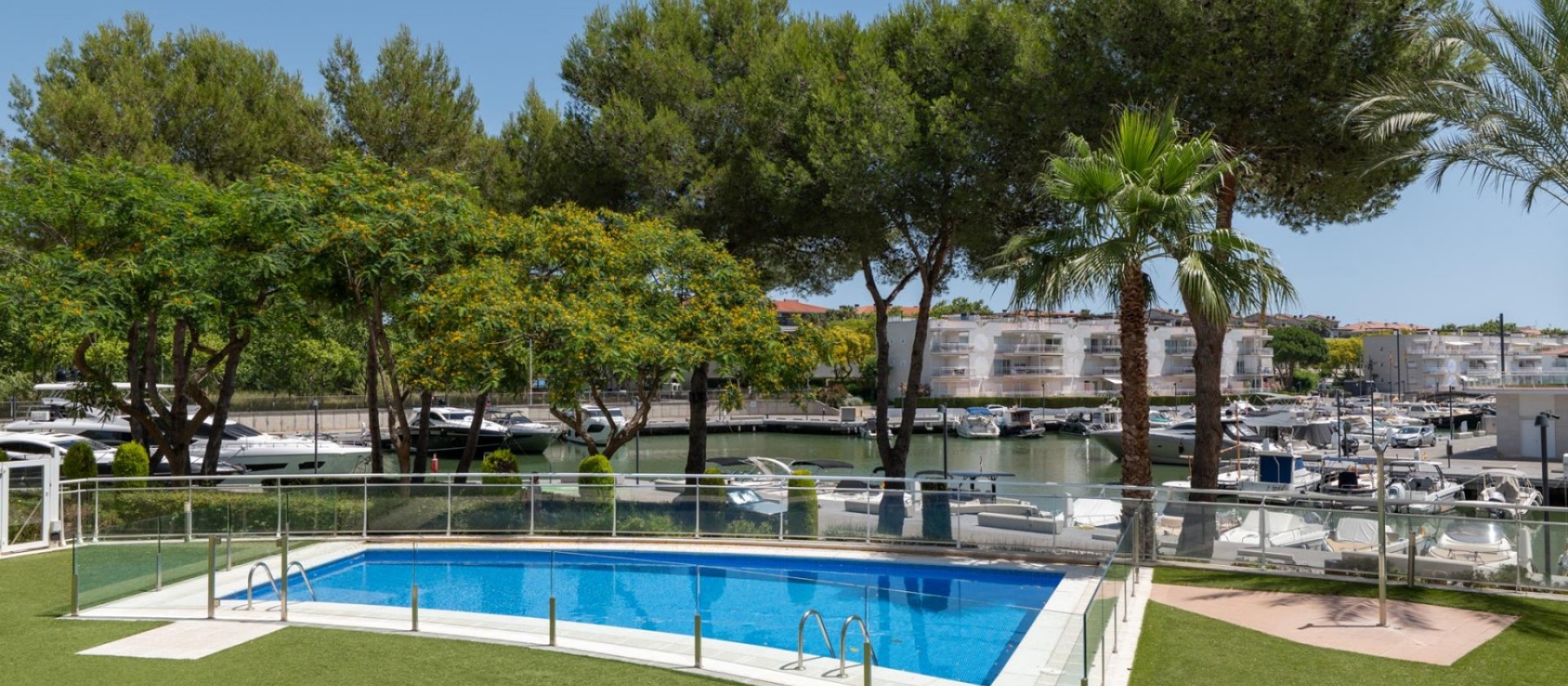 Resale - Apartment - Platja d'Aro - Port d'Aro
