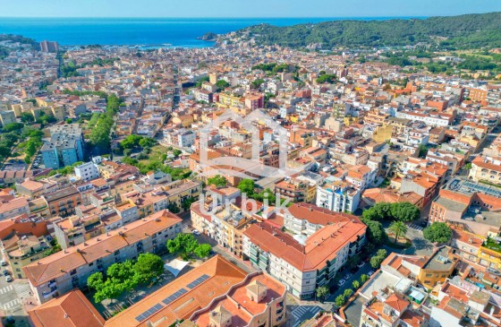 Revenda - Local - Sant Feliu De Guixols - VILARTAGUES