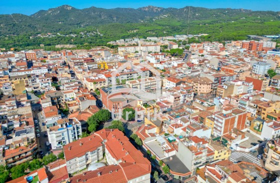 Revenda - Local - Sant Feliu De Guixols - VILARTAGUES