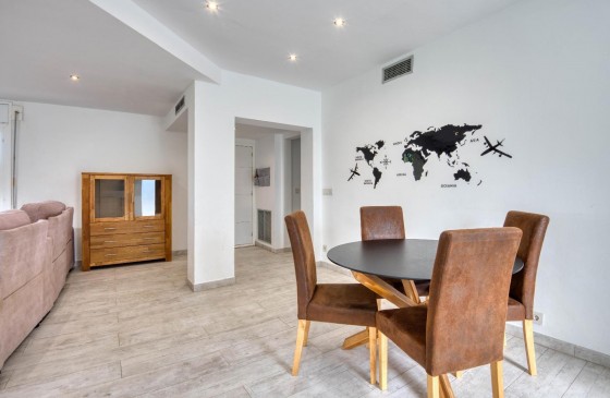 Resale - House - Llagostera - La Canyera