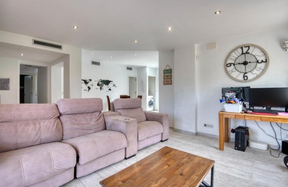 Resale - House - Llagostera - La Canyera