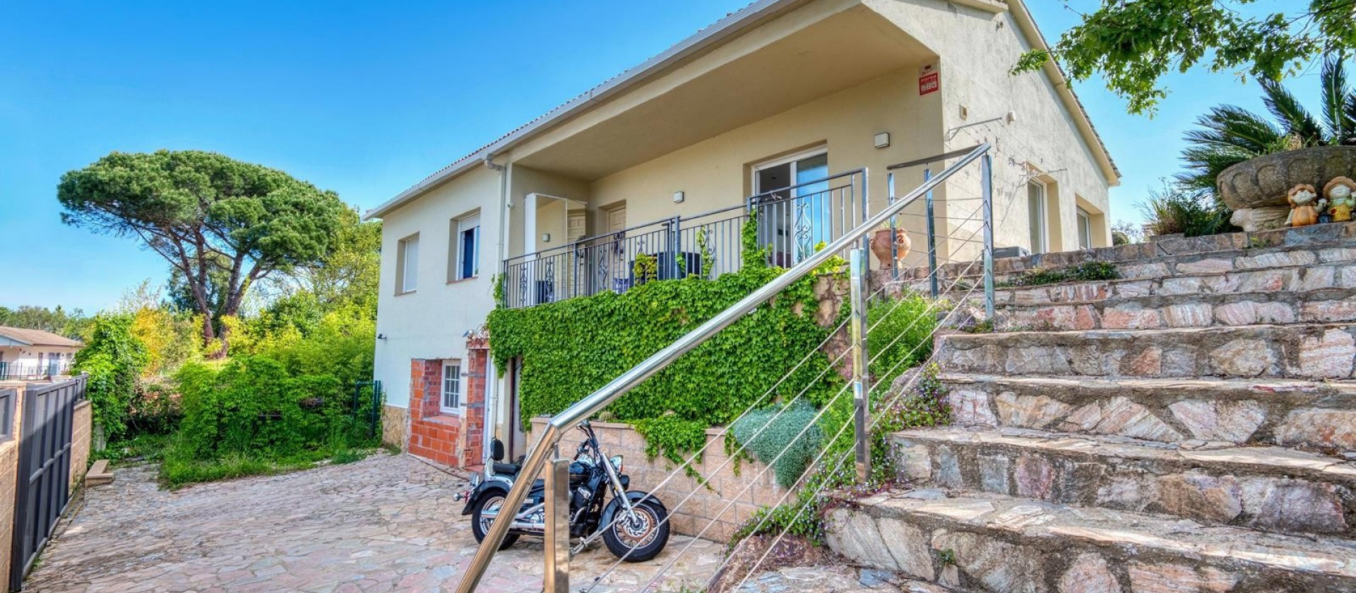 Resale - House - Llagostera - La Canyera