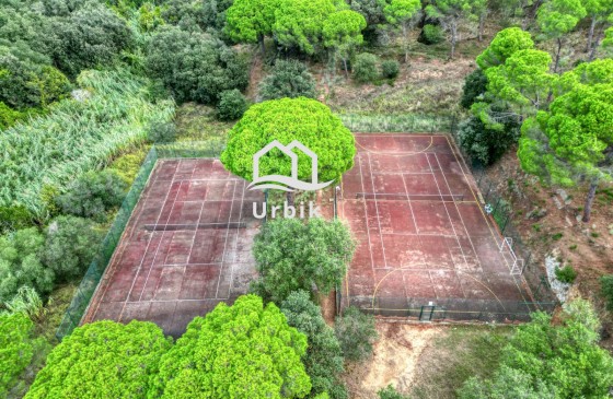Resale - Apartment - Platja d'Aro - Politur