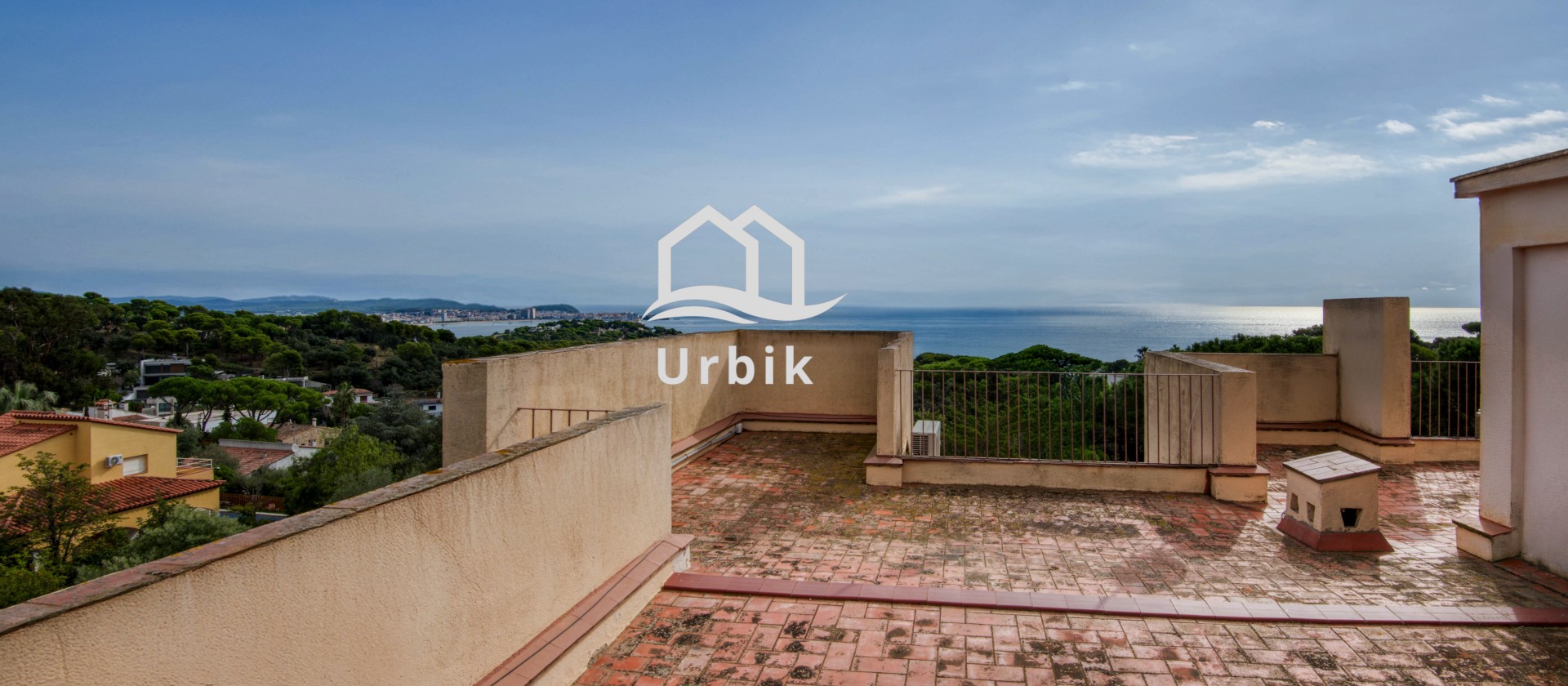 Resale - Apartment - Platja d'Aro - Politur