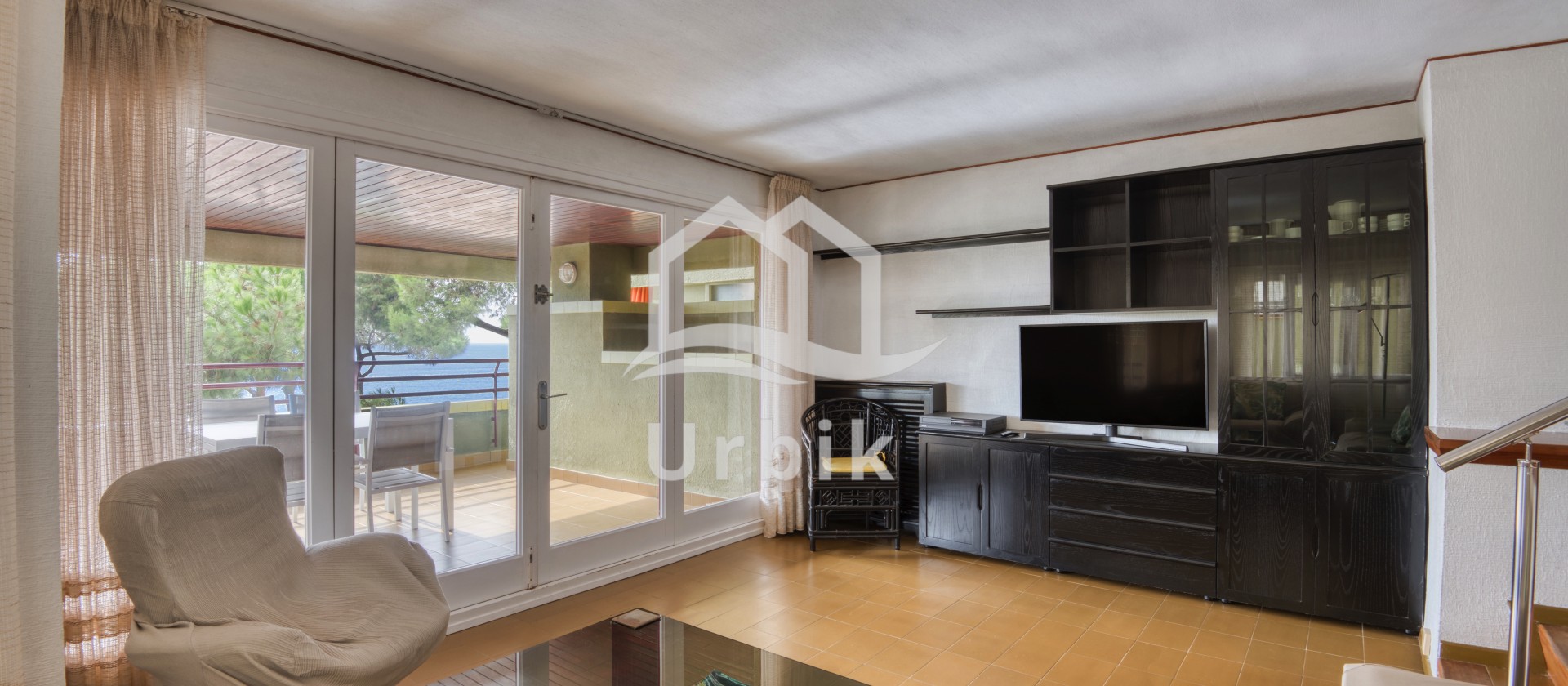 Resale - Apartment - Platja d'Aro - First sea line
