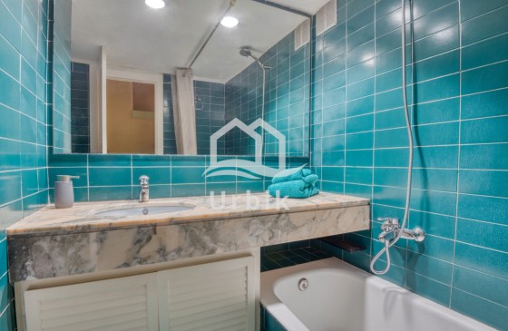 Resale - Apartment - Platja d'Aro - First sea line