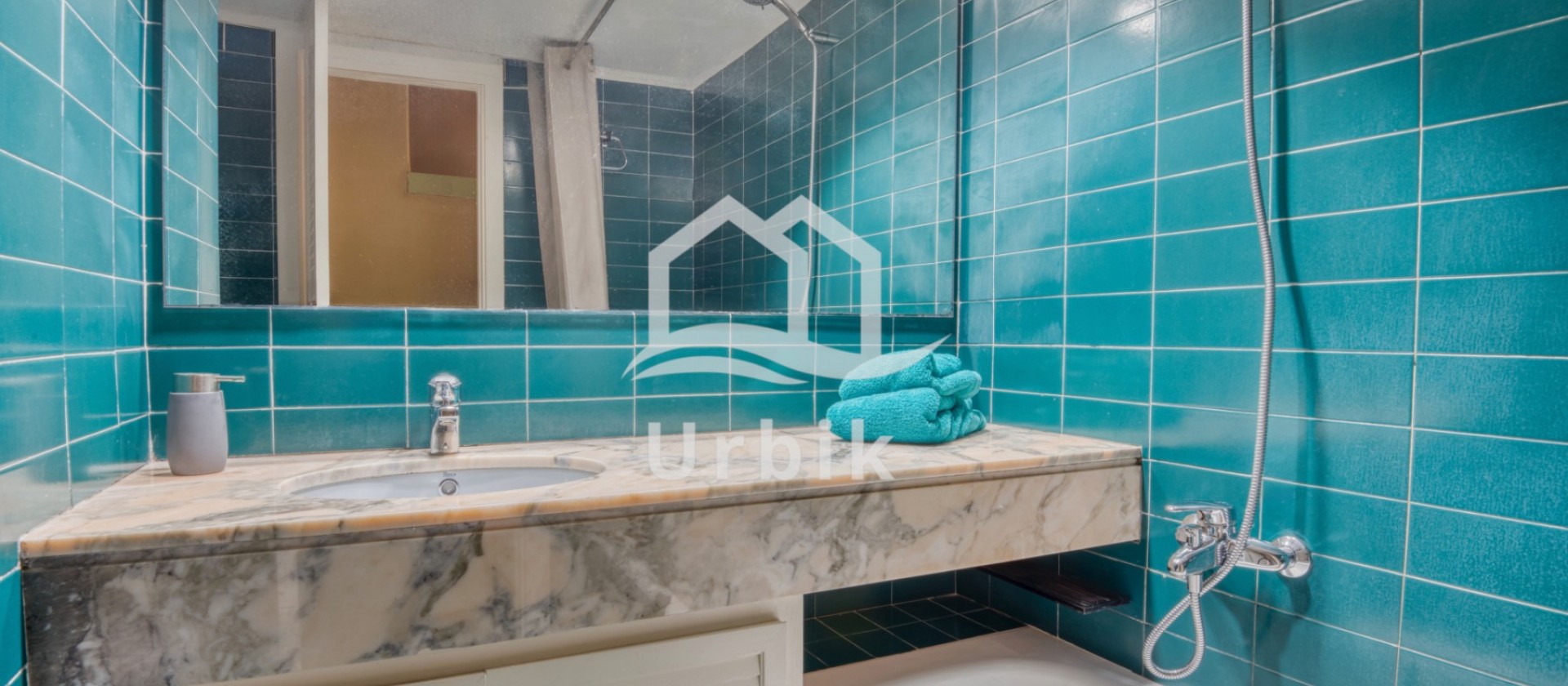 Resale - Apartment - Platja d'Aro - First sea line