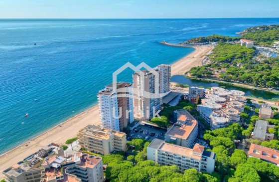 Resale - Apartment - Platja d'Aro - La Pineda