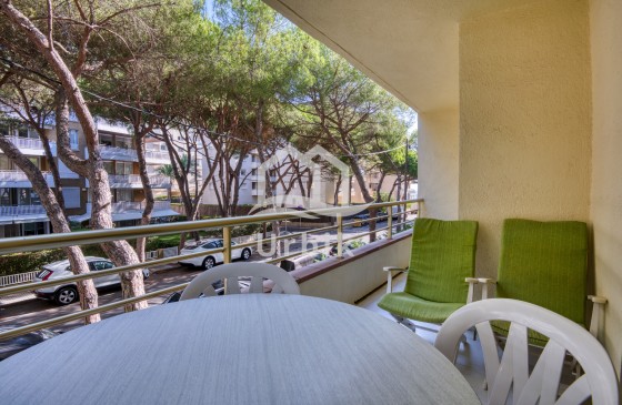 Resale - Apartment - Platja d'Aro - La Pineda