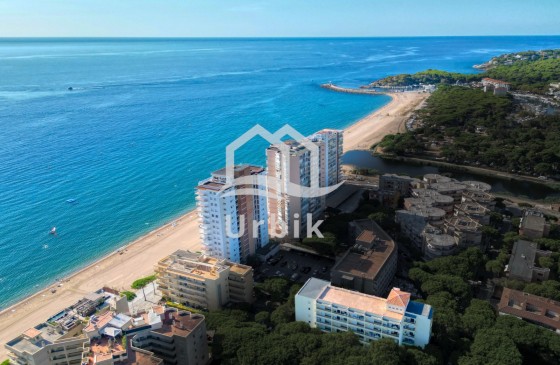 Resale - Apartment - Platja d'Aro - La Pineda
