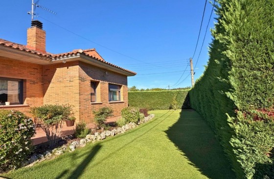 Revenda - Casa - Caldes de Malavella - Centre
