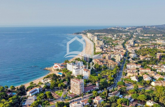 Revenda - Apartament - Platja d'Aro - Politur