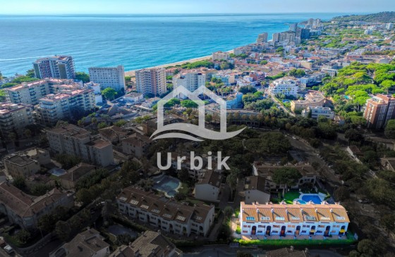 Resale - Semi-detached - Platja d'Aro - Plaza de la Sardana