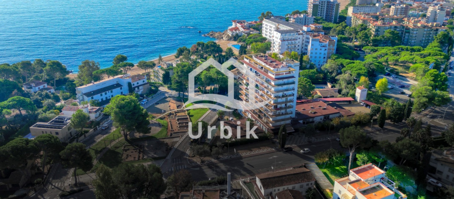 Resale - Apartment - Platja d'Aro - Cala Rovira