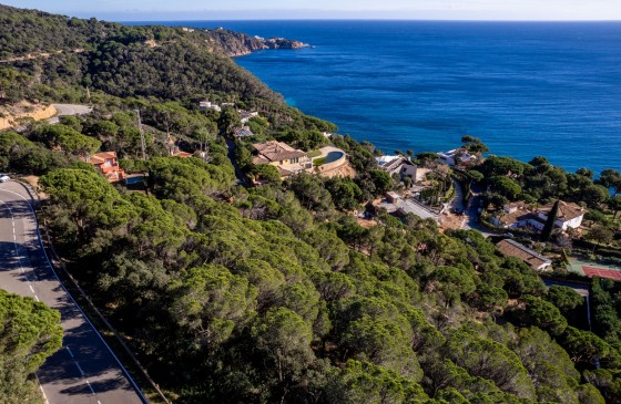 Obra Nova - Terreny - Sant Feliu De Guixols - Primera linia de mar