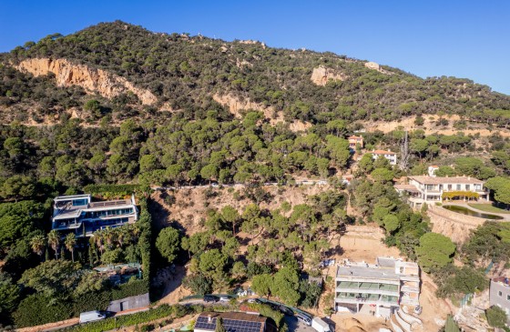 Obra Nova - Terreny - Sant Feliu De Guixols - Primera linia de mar